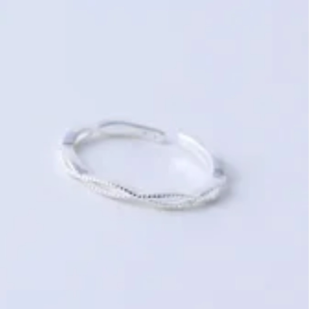 925 Sterling Silver Ring - NWOT